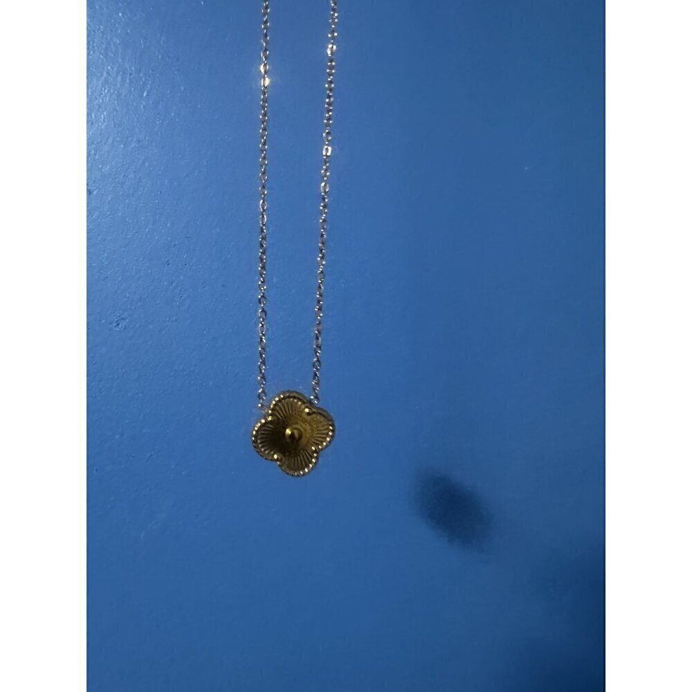 Women pendant Necklace Gold Plated Irish Shamrock, festival, Boho, vintage - Picture 5 of 5